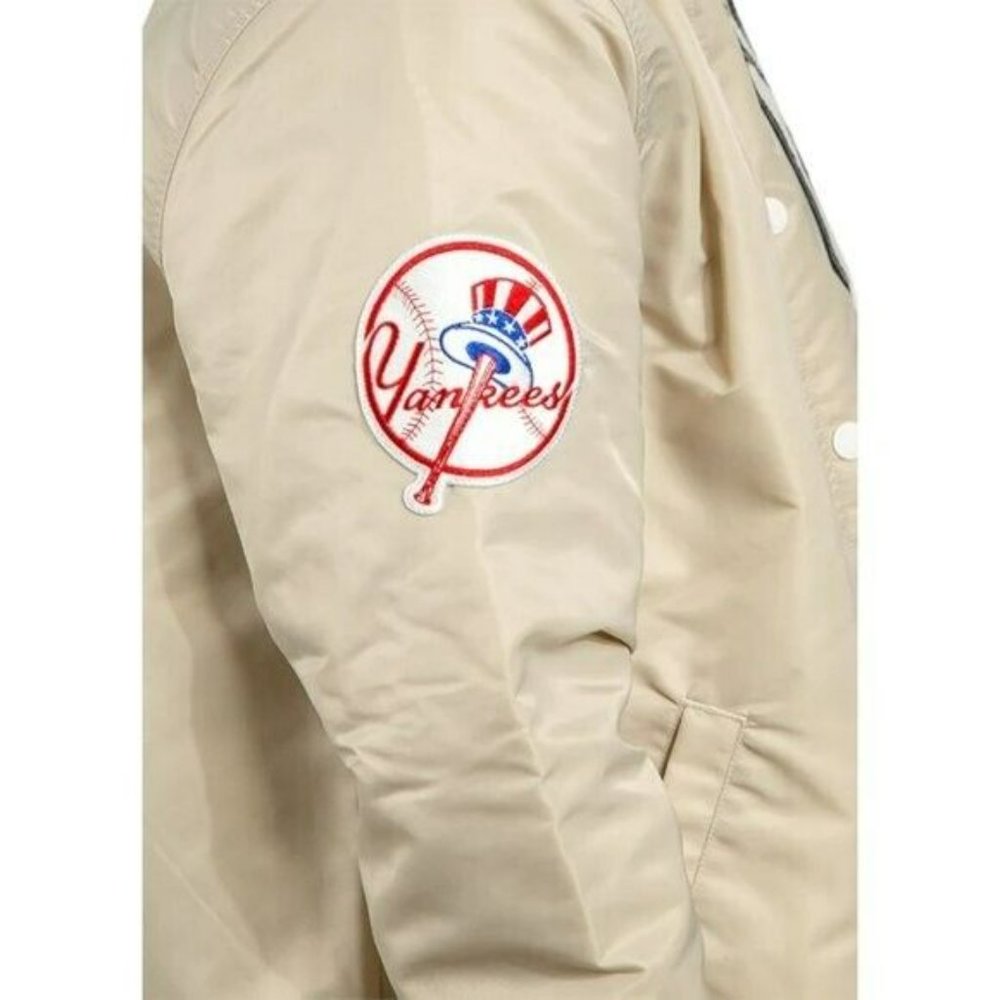 New Era New York Yankees Satin Varsity Jacket 2009 World Series Patch Men's - Picture 9 of 10